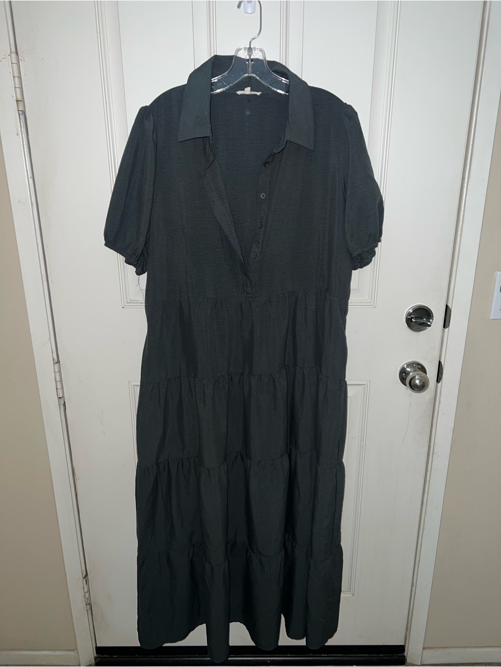 Boho Charcoal Grey Goth Minimalist Tiered Midi Button Up Dress w/ Pockets sz Lg